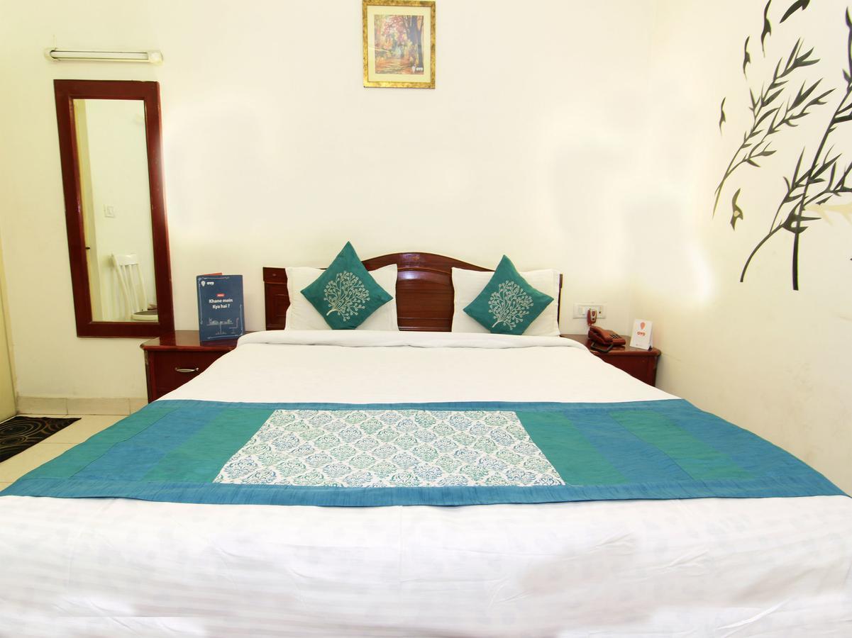 Oyo 4104 Surya Villa Pune Exterior foto