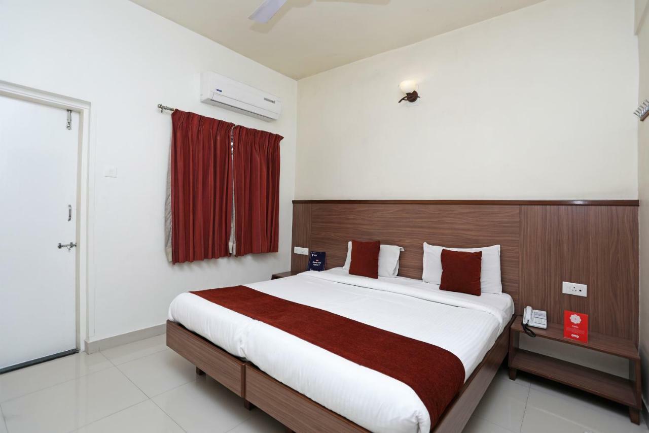 Oyo 4104 Surya Villa Pune Exterior foto